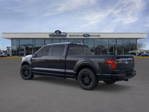 Agate Black Metallic 2026 Ford F-150 XLT