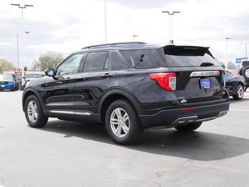 Black Metallic 2023 Ford Explorer XLT