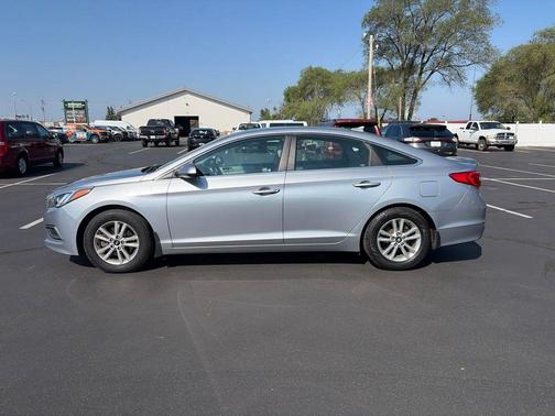 Shale Gray Metallic 2017 Hyundai SONATA SE