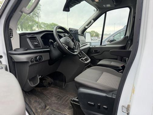 Oxford White 2023 Ford Transit-350 Base