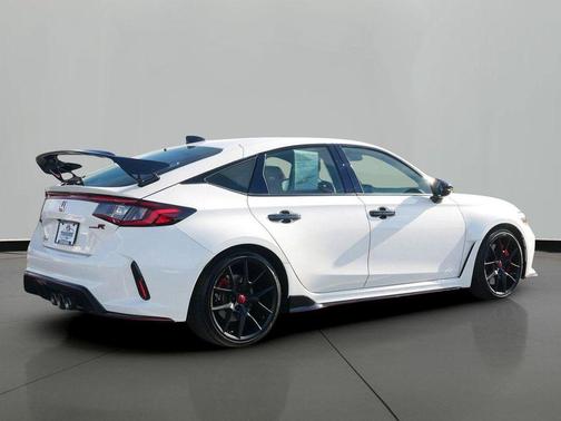 2025 Honda Civic Type R Base