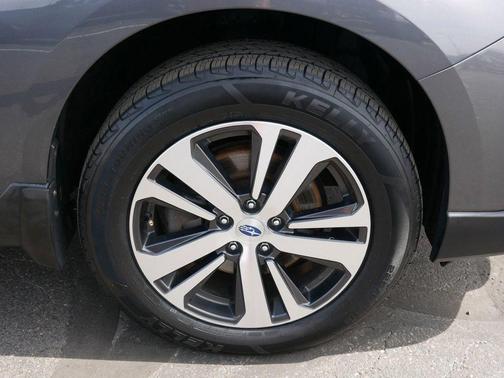 Magnetite Gray Metallic 2018 Subaru Outback 2.5i Limited