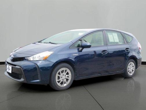2017 Toyota Prius v Two