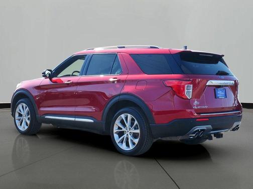2023 Ford Explorer Platinum
