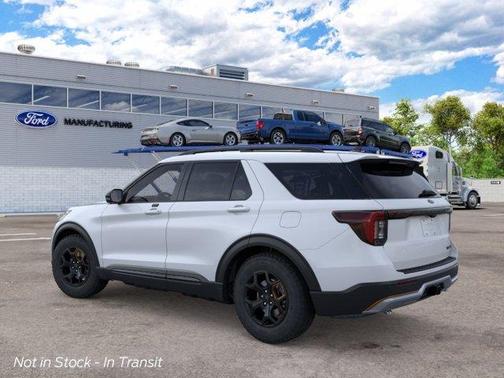 Space White Metallic 2026 Ford Explorer Tremor