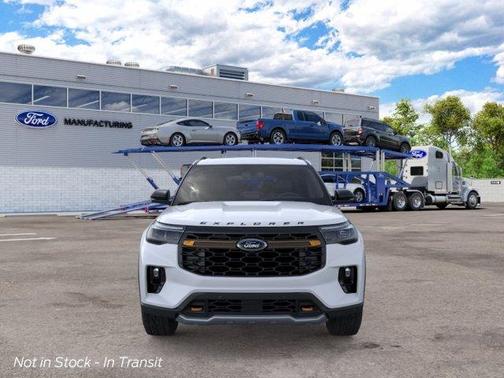 Space White Metallic 2026 Ford Explorer Tremor