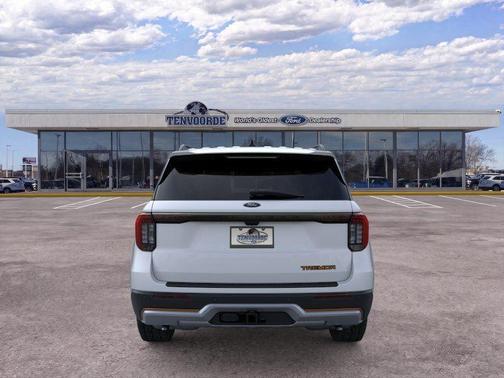 Space White Metallic 2026 Ford Explorer Tremor