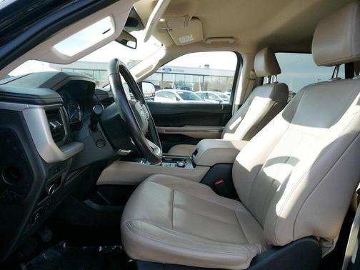 2023 Ford Expedition Max XLT