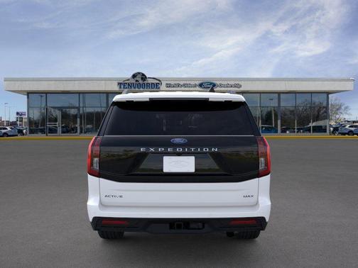 Star White 2026 Ford Expedition Max Active