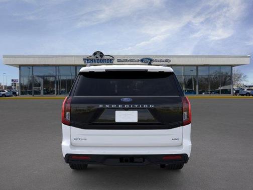 Star White 2026 Ford Expedition Max Active