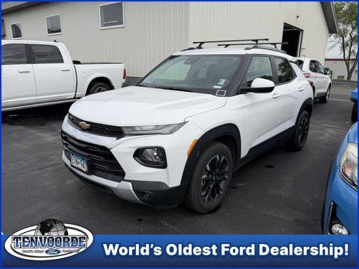 Summit White 2021 Chevrolet Trailblazer LT