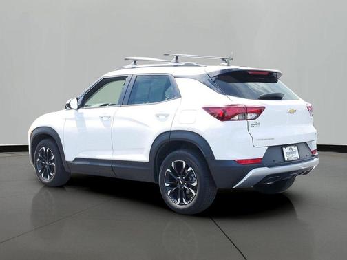 Summit White 2021 Chevrolet Trailblazer LT
