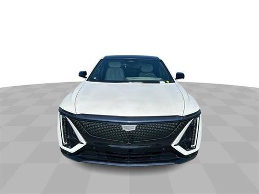 2025 Cadillac LYRIQ Sport