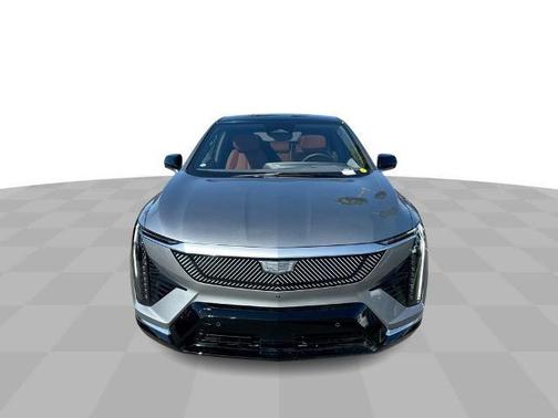Argent Silver Metallic 2026 Cadillac OPTIQ Premium Luxury