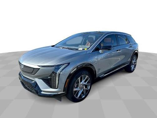 Argent Silver Metallic 2026 Cadillac OPTIQ Premium Luxury