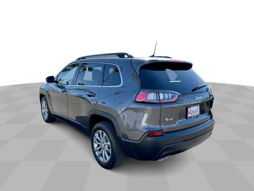 Granite Crystal Metallic Clearcoat 2022 Jeep Cherokee Latitude Lux