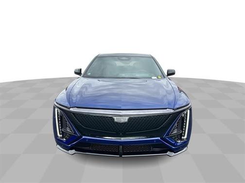 2026 Cadillac LYRIQ V