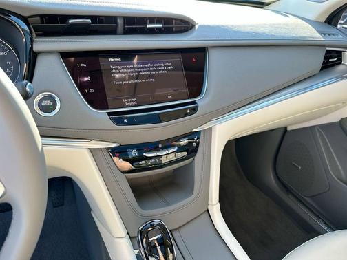 Radiant Red Tintcoat 2026 Cadillac XT5 Premium Luxury