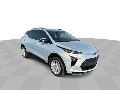 2023 Chevrolet Bolt EUV FWD LT