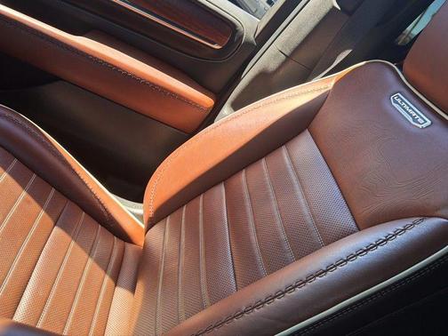 2024 GMC Yukon XL Denali Ultimate