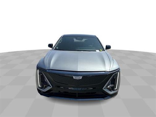 2025 Cadillac LYRIQ Sport