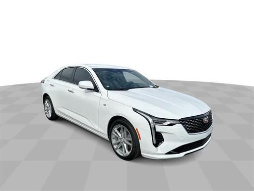 2026 Cadillac CT4 Luxury RWD
