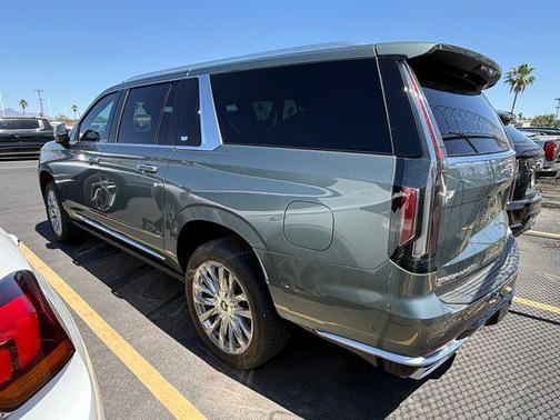 Dark Emerald Metallic 2024 Cadillac Escalade ESV Premium Luxury
