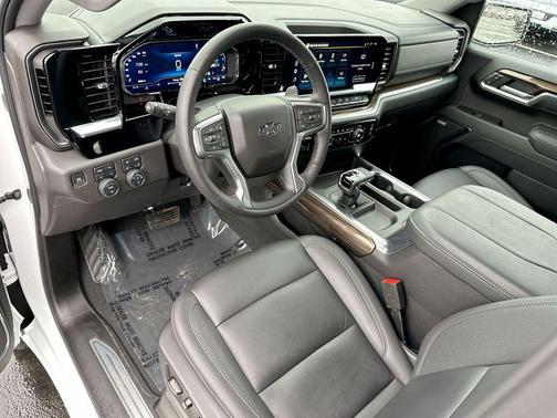 Summit White 2025 Chevrolet Silverado 1500 LT Trail Boss