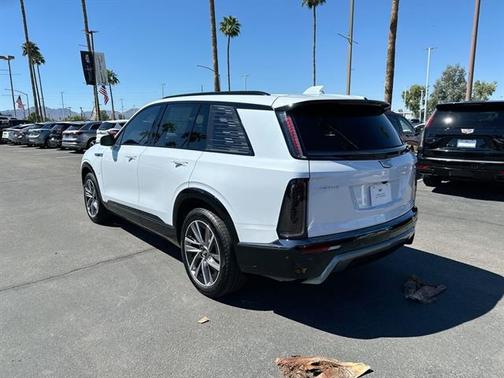 2026 Cadillac VISTIQ Sport