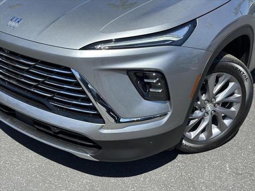 2025 Buick Enclave Preferred FWD