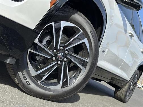 Iridescent White Tricoat 2026 Buick Enclave Sport Touring
