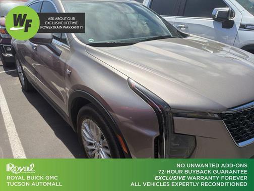 Latte Metallic 2024 Cadillac XT4 Luxury