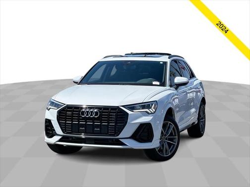 2024 Audi Q3 45 S line Premium Plus