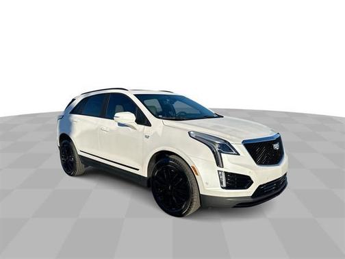 2026 Cadillac XT5 Sport
