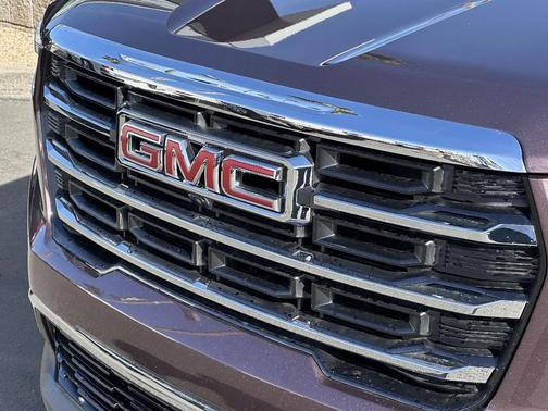 2025 GMC Acadia FWD Elevation