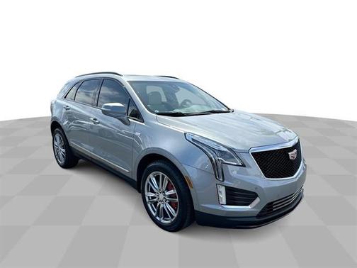 2025 Cadillac XT5 Sport