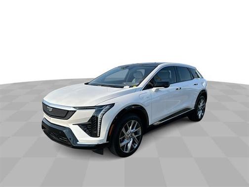 2025 Cadillac OPTIQ Luxury 1 AWD