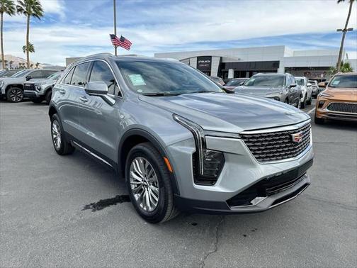 2025 Cadillac XT4 Premium Luxury