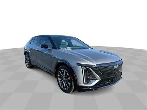 2025 Cadillac LYRIQ Sport