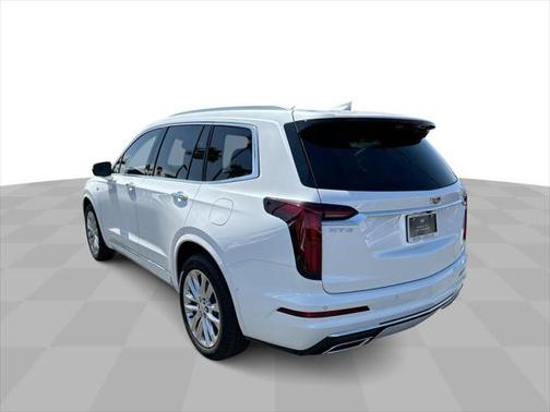 2025 Cadillac XT6 Premium Luxury FWD