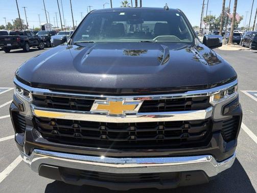 Dark Ash Metallic 2022 Chevrolet Silverado 1500 LT