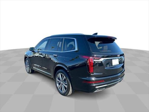 2025 Cadillac XT6 Premium Luxury FWD