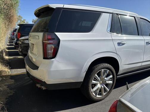 2022 Chevrolet Tahoe 4WD High Country