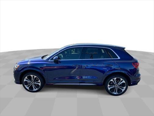 2021 Audi Q3 45 S line Premium
