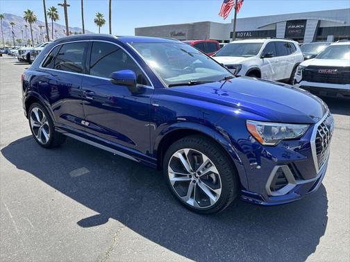 2021 Audi Q3 45 S line Premium