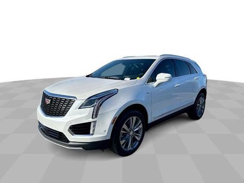 Crystal White Tricoat 2026 Cadillac XT5 Premium Luxury