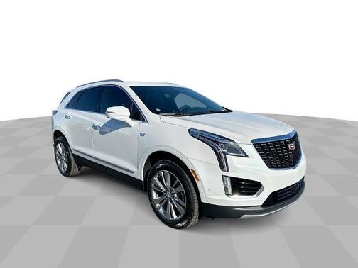 Crystal White Tricoat 2026 Cadillac XT5 Premium Luxury