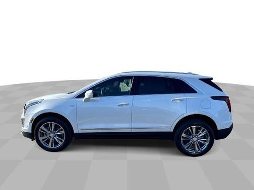 Crystal White Tricoat 2026 Cadillac XT5 Premium Luxury
