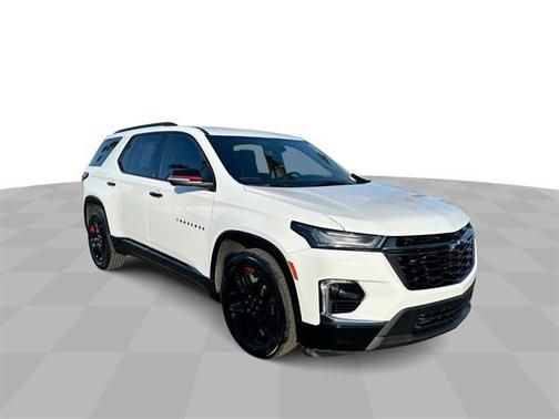 2022 Chevrolet Traverse Premier