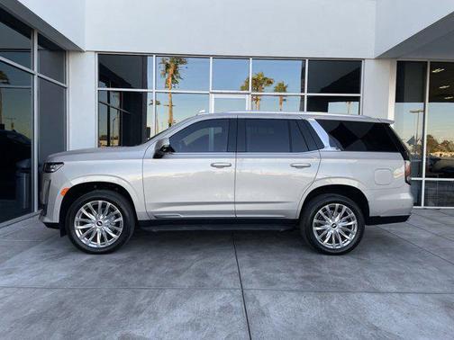 2022 Cadillac Escalade Premium Luxury